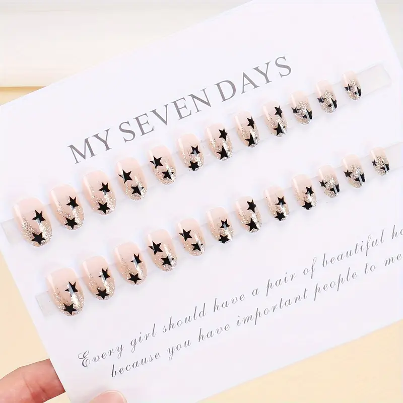 Ногти накладные френч Звезды с блестками овал средней длины с клеевыми стиками 24 шт. Серебристый с черным (3000003696) - фото 8 Ногти накладные френч Звезды с блестками овал средней длины с клеевыми стиками 24 шт. Серебристый с черным (3000003696) - фото 8