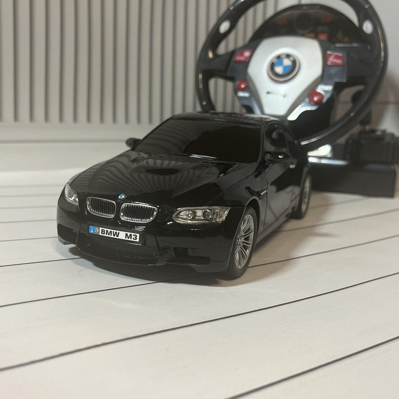 Машинка детская с пультом радиоуправления BMW M3 на аккумуляторе с симуляцией руля Черный (G282316-866-1803BSW)
