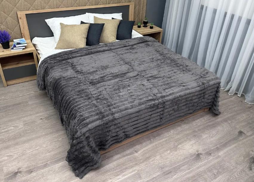 Покрывало плюш Шарпей полоска 215х220 см Темно-серый (87-118)
