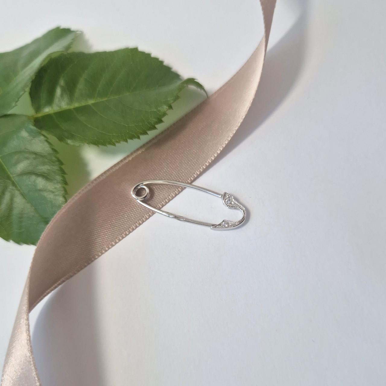 Булавка шпилька серебро 925 пробы родированное 0,70 г (7040р) Булавка шпилька серебро 925 пробы родированное 0,70 г (7040р)