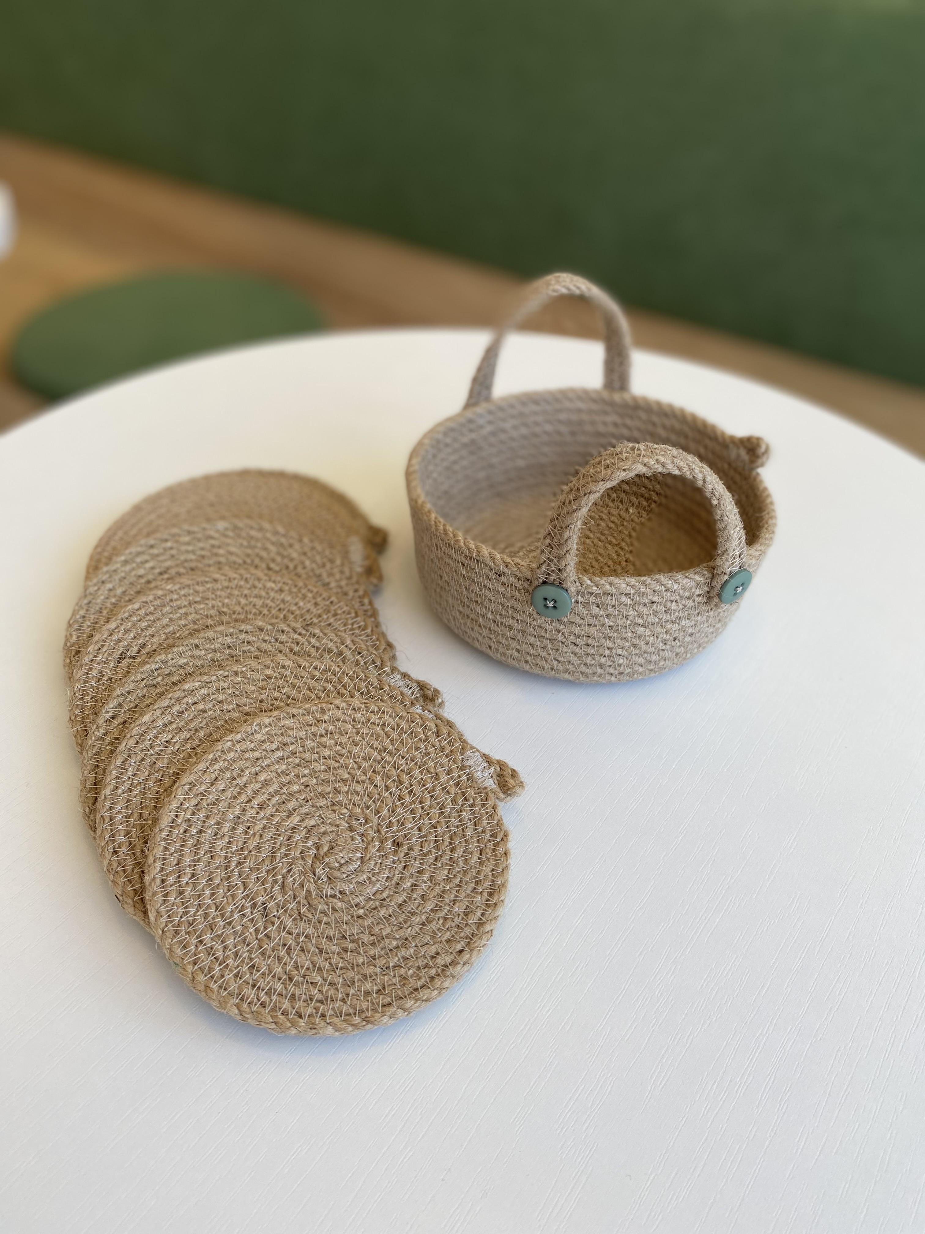 Набір підставок із джута Svetla.jute в кошику з ручками ручної роботи для келиха/горнятка 6 шт. (JUTE0055)