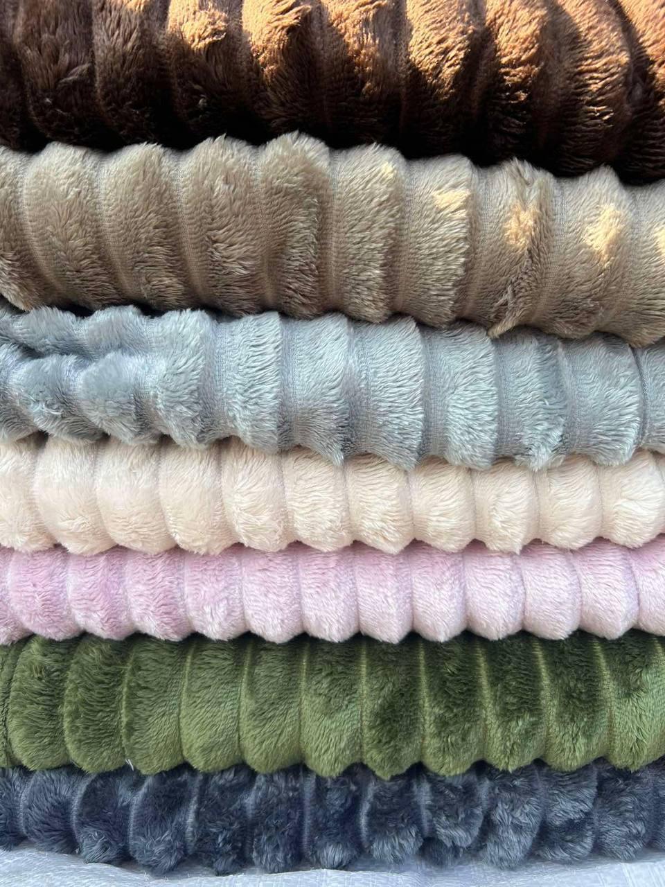 Дивандеки 3в1 з пледом Шарпей велюровый евро Кофейный (top001-3) - фото 7 Дивандеки 3в1 з пледом Шарпей велюровый евро Кофейный (top001-3) - фото 7