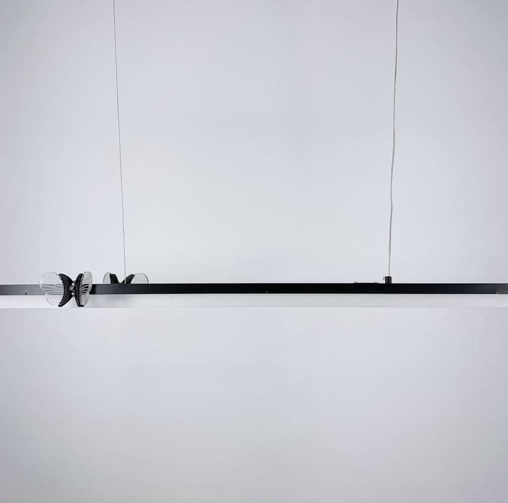 Люстра світлодіодна видовжена із метеликами Чорний (C 18-1000 BK) - фото 2