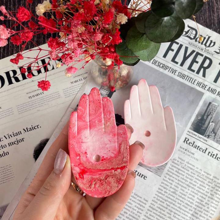 Свічник для тонкої свічки 5candles Долонька мармур (1476_7-352) - фото 4 Свічник для тонкої свічки 5candles Долонька мармур (1476_7-352) - фото 4