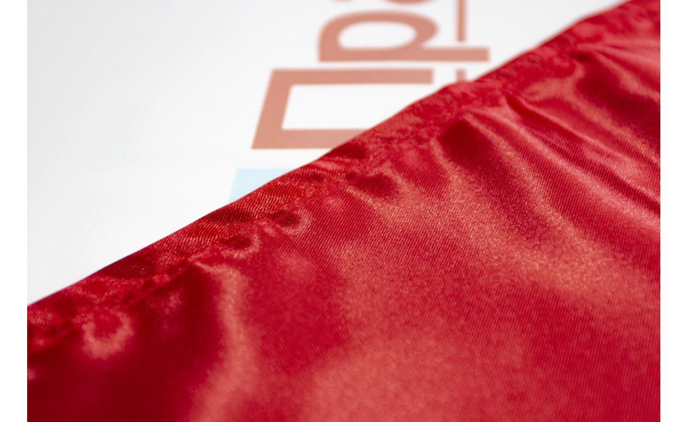 Флаг УПА из атласа 70х105 см (П5АУПА) - фото 3 Флаг УПА из атласа 70х105 см (П5АУПА) - фото 3