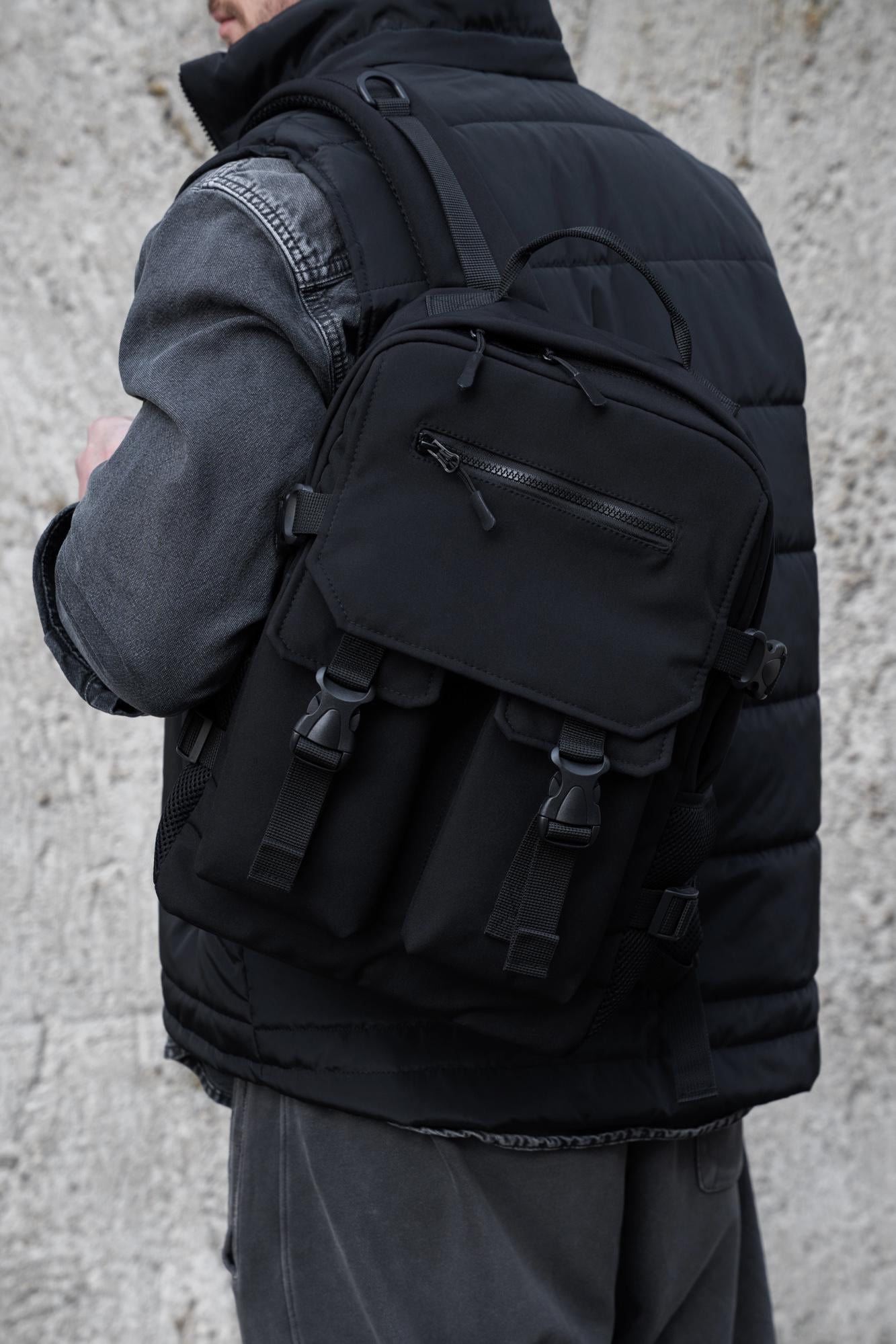 Рюкзак Without Ryder нейлон для ноутбука Black (8056172 8056173)