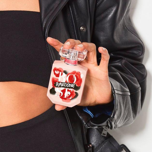 Парфуми Victoria's Secret Hardcore Rose Eau de Parfum 50 мл (26811498D) - фото 4 Парфуми Victoria's Secret Hardcore Rose Eau de Parfum 50 мл (26811498D) - фото 4