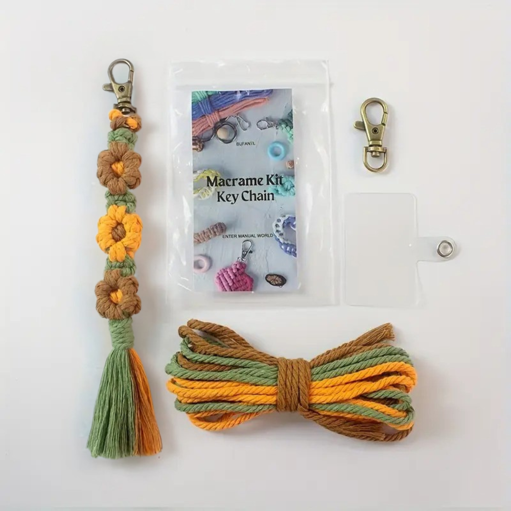 Набор макраме для рукоделия для ручной вязки плетеного брелока Цветы для ключей трехцветный 20х2,2 см Коричневый/Зеленый/Желтый