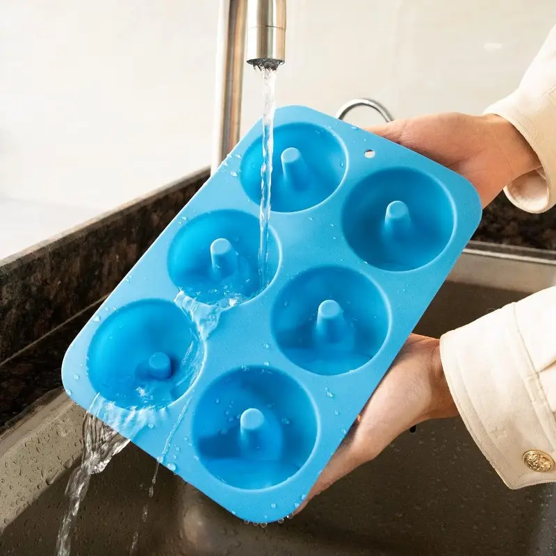 Форма силіконова для випікання пончиків на 6 осередків (5480) - фото 5 Форма силіконова для випікання пончиків на 6 осередків (5480) - фото 5