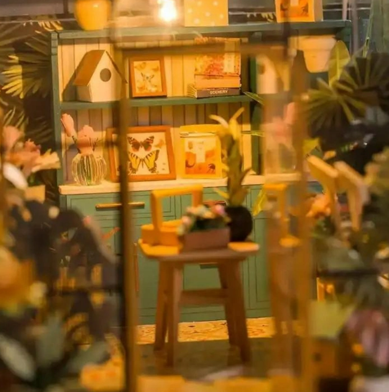 Румбокс CuteBee DIY DollHouse Панорамная оранжерея 3D (M42) - фото 12 Румбокс CuteBee DIY DollHouse Панорамная оранжерея 3D (M42) - фото 12