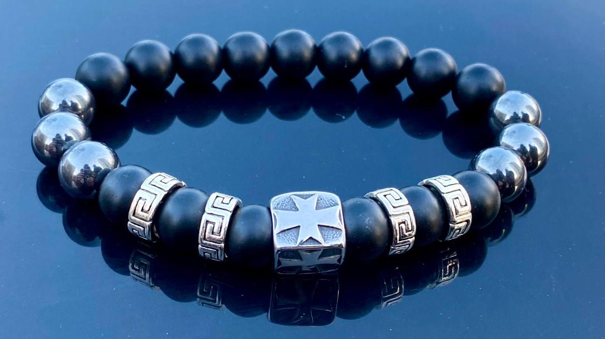 Браслет LITAURS из натурального камня черный турмалин d 10 мм гематит d 10 мм и металлическими вставками М 15-17 см (24114) - фото 4 Браслет LITAURS из натурального камня черный турмалин d 10 мм гематит d 10 мм и металлическими вставками М 15-17 см (24114) - фото 4