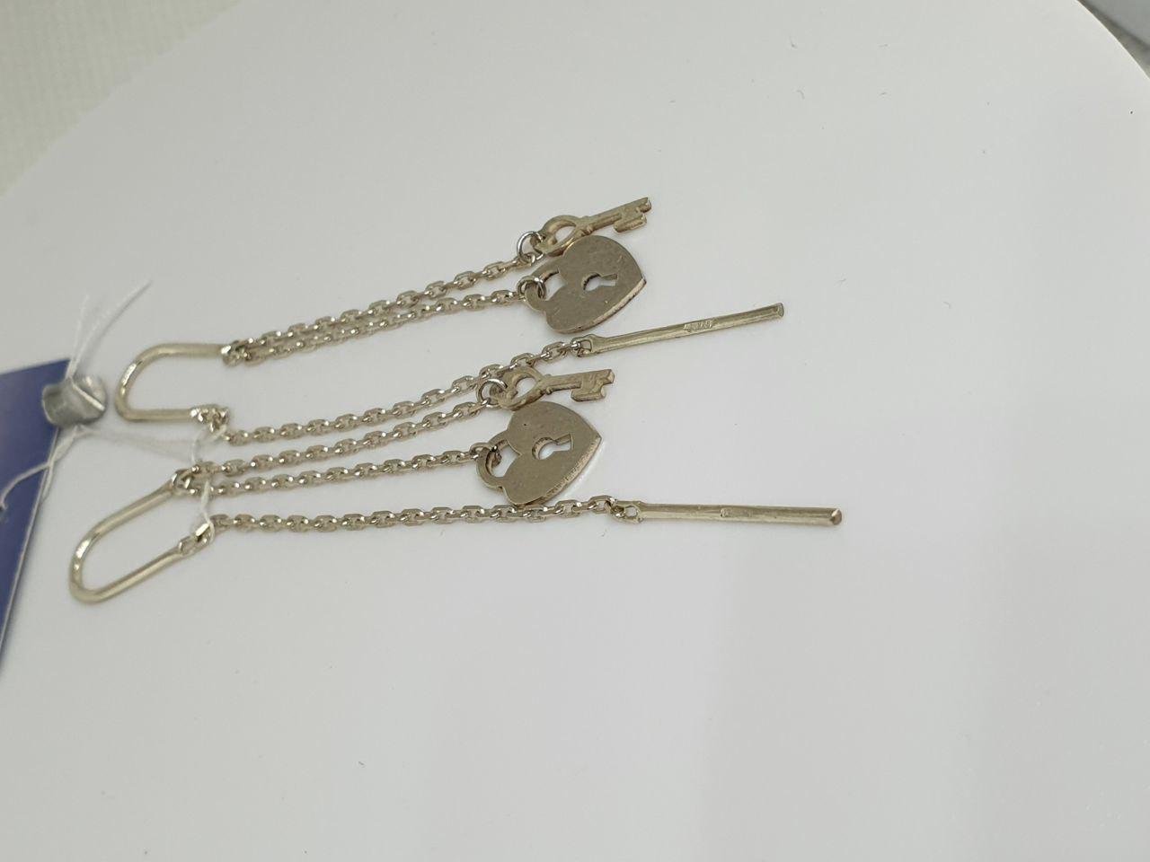 Серьги серебряные протяжки Замок и ключ двойные 925 проба (26943743) Серьги серебряные протяжки Замок и ключ двойные 925 проба (26943743)