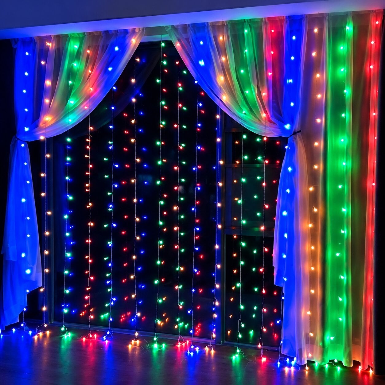 Гирлянда светодиодная Водопад 400LED 3х2 м Разноцветный (10300101) Гирлянда светодиодная Водопад 400LED 3х2 м Разноцветный (10300101)