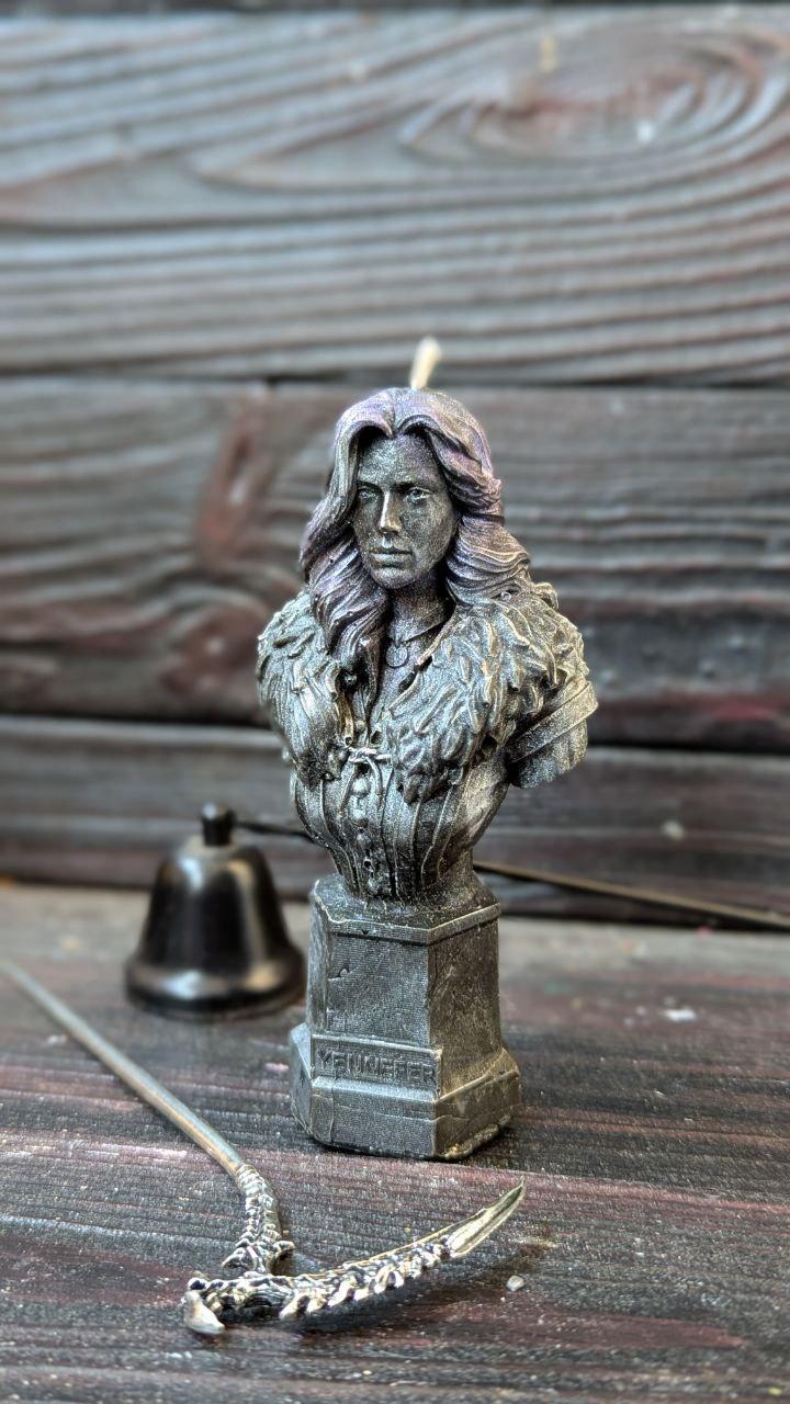 Свеча восковая Йенифер