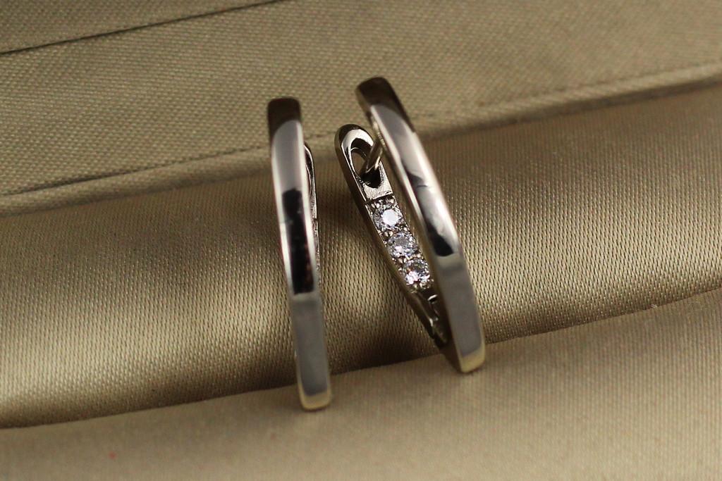 Серьги Xuping Jewelry Стрелки с камнями сзади 2 см Серебристый (1860611491)