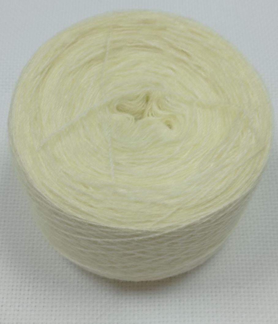 Нитки акриловые для вышивки 50 г Бежевый 324