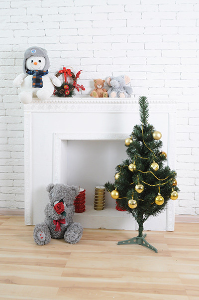 Искуственная елка Tree Joy 1 м с подставкой Искуственная елка Tree Joy 1 м с подставкой