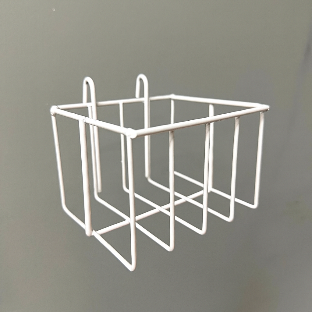 Корзинка для мудборда и настенной сетки съемная металлическая 12x10x8 см Белый