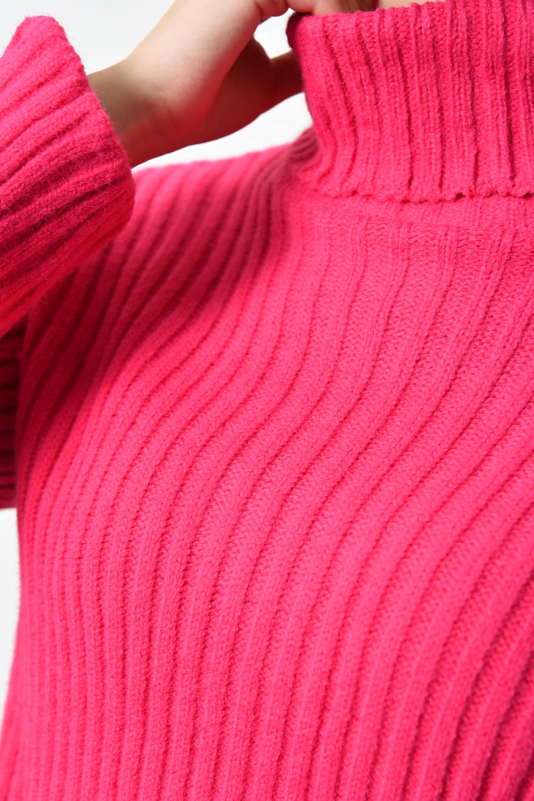 Светр жіночий під горло M-L Рожевий (170716) - фото 4 Светр жіночий під горло M-L Рожевий (170716) - фото 4