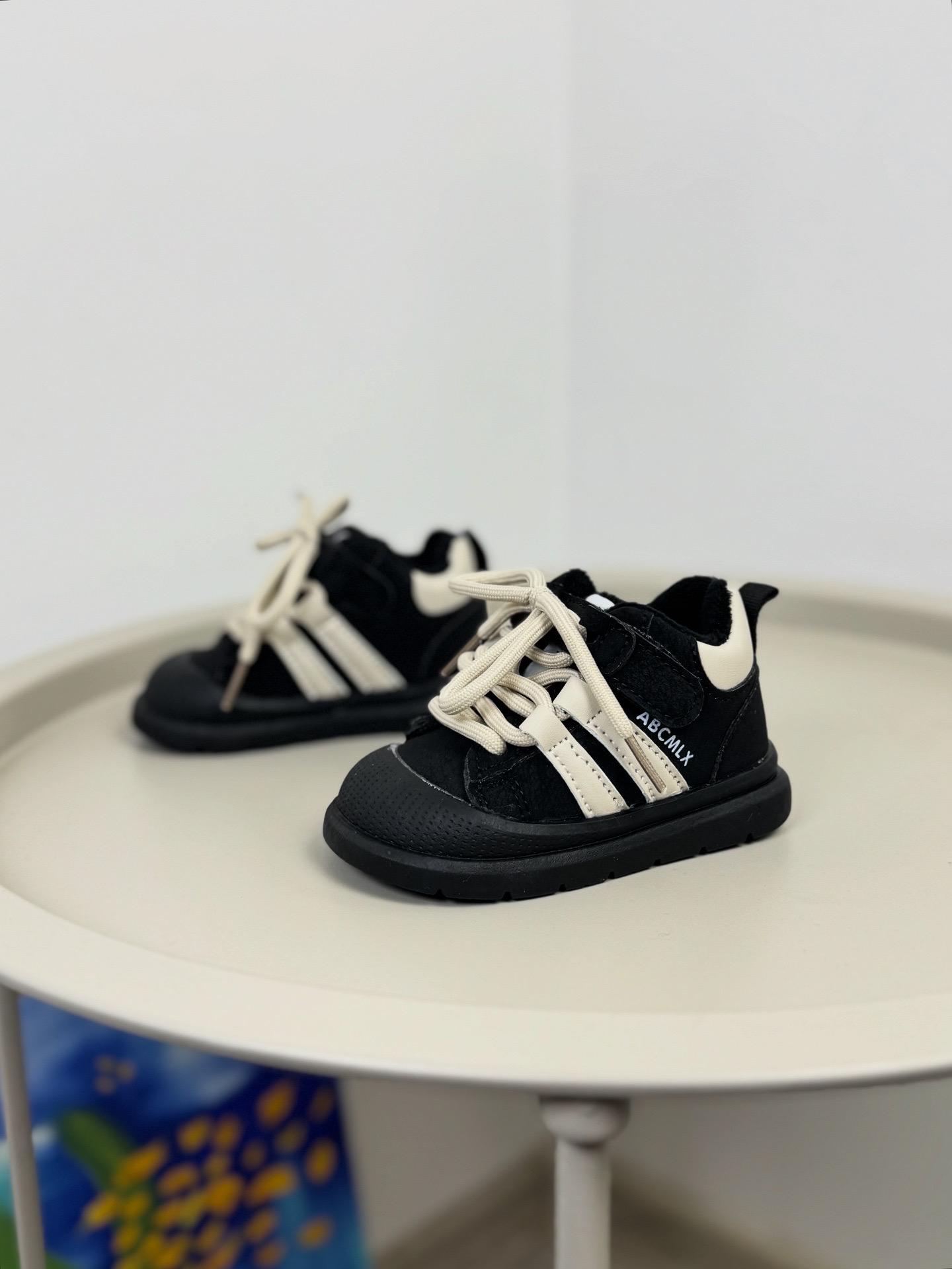 Ботинки детские осенние 1639 р. 20 Черный (30302807)