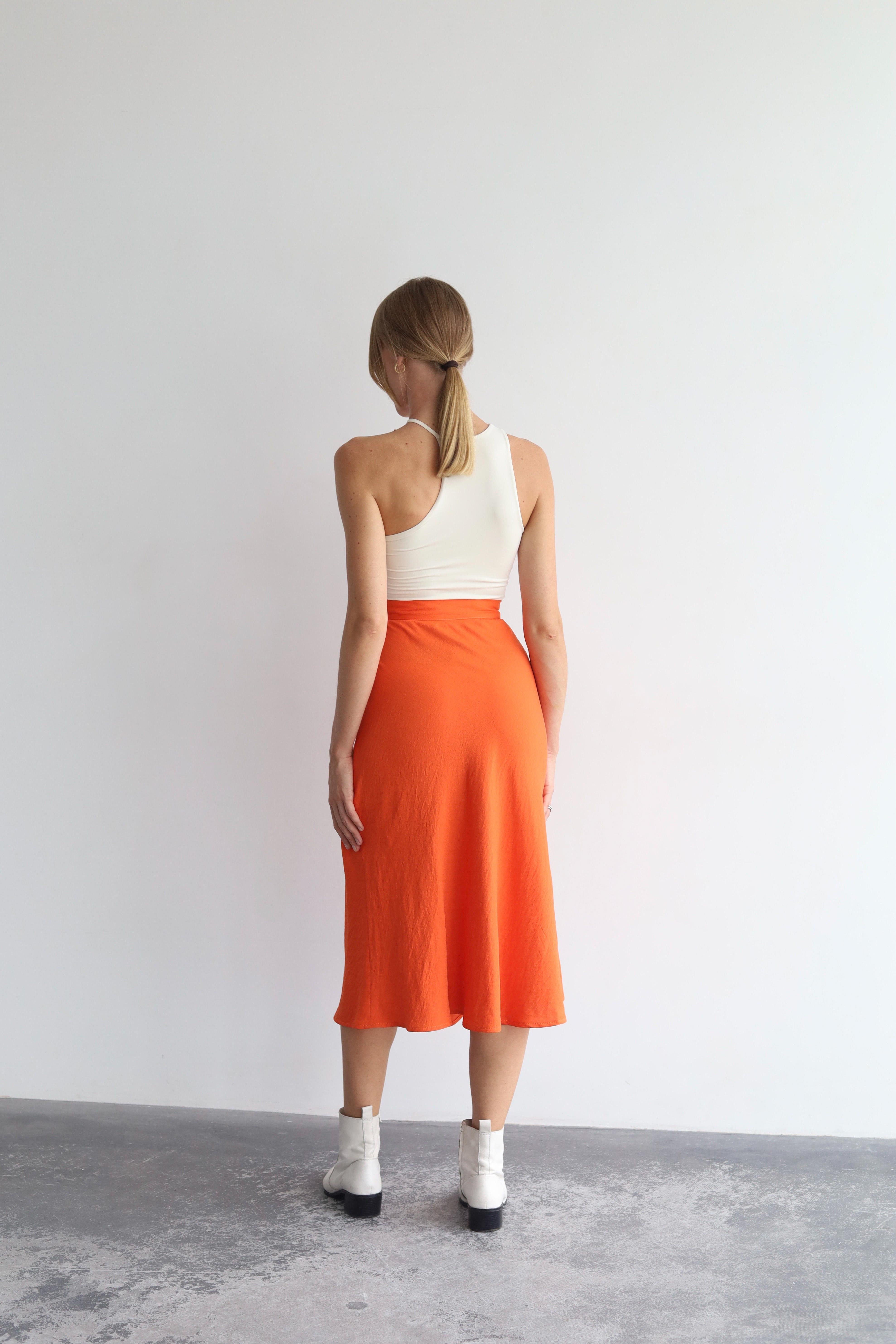 Спідниця-трапеція міді Дика Спідниця XXS Помаранчевий (3015) - фото 2 Спідниця-трапеція міді Дика Спідниця XXS Помаранчевий (3015) - фото 2