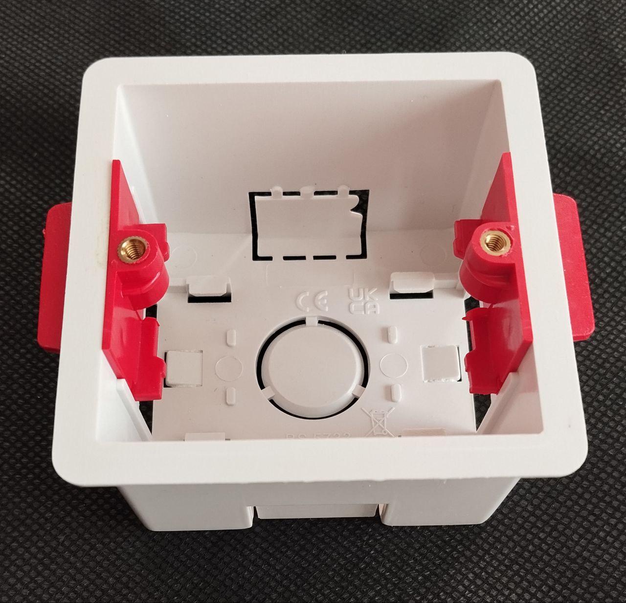 Регулятор оборотов вентилятора Glass стеклопластик и коробка монтажная Black - фото 7 Регулятор оборотов вентилятора Glass стеклопластик и коробка монтажная Black - фото 7