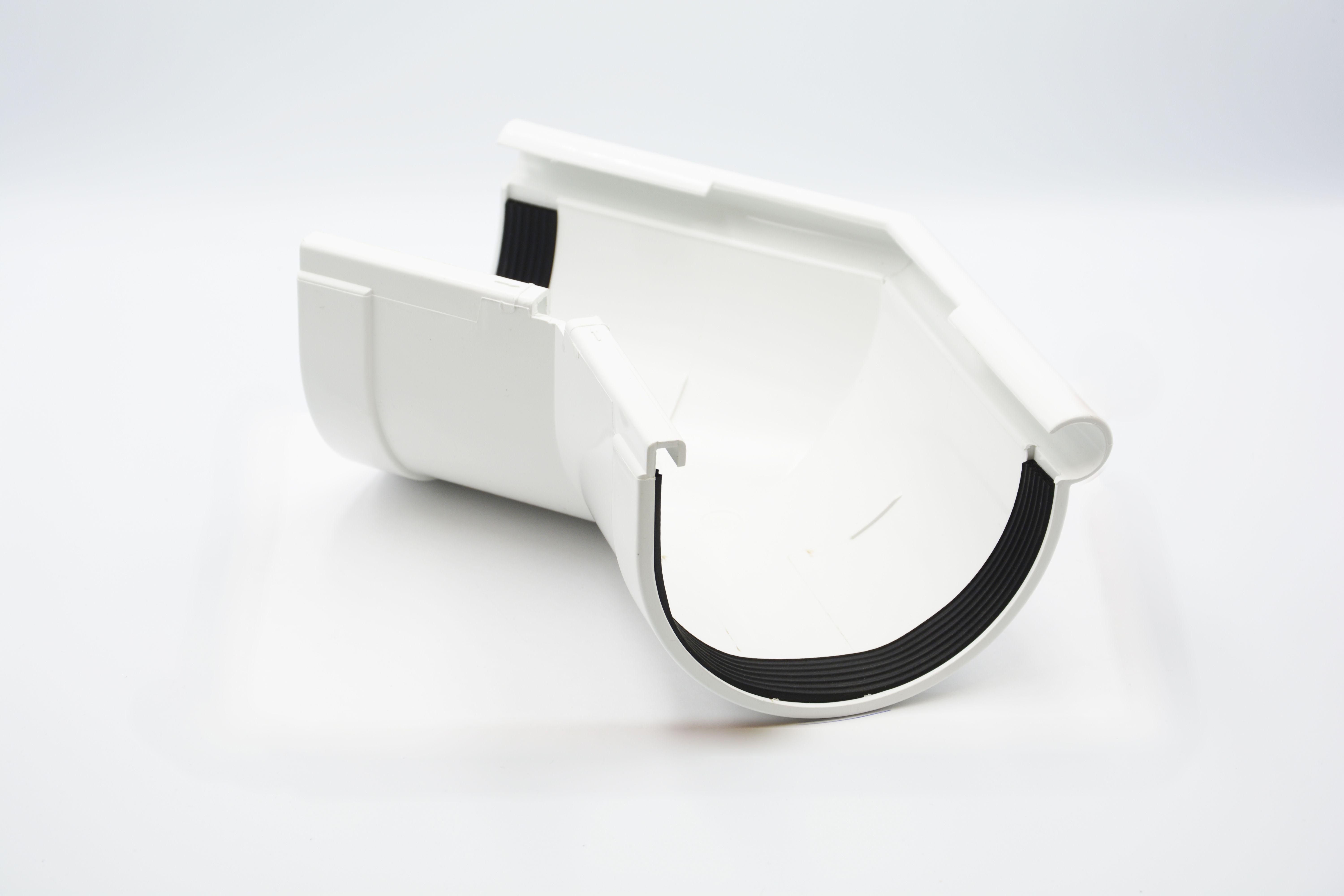 Кут ринви зовнішній RAINWAY 135° D 90 мм RAL 9003 Білий (10.090.11.001.RW) Кут ринви зовнішній RAINWAY 135° D 90 мм RAL 9003 Білий (10.090.11.001.RW)