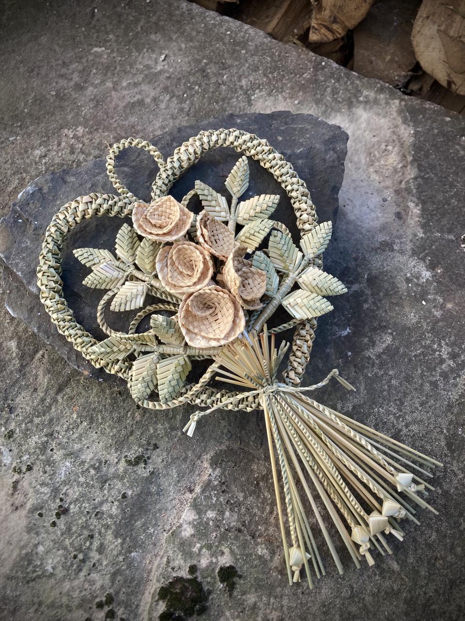 Плетеное панно из ржаной соломы Сердце 35 см (1975496768) - фото 4 Плетеное панно из ржаной соломы Сердце 35 см (1975496768) - фото 4