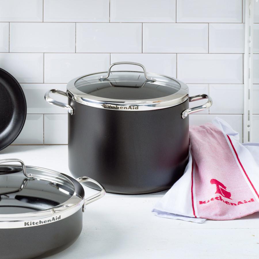 Каструля з антипригарного алюмінію KitchenAid з керамічним покриттям зі скляною кришкою 8 л (27975670) - фото 3