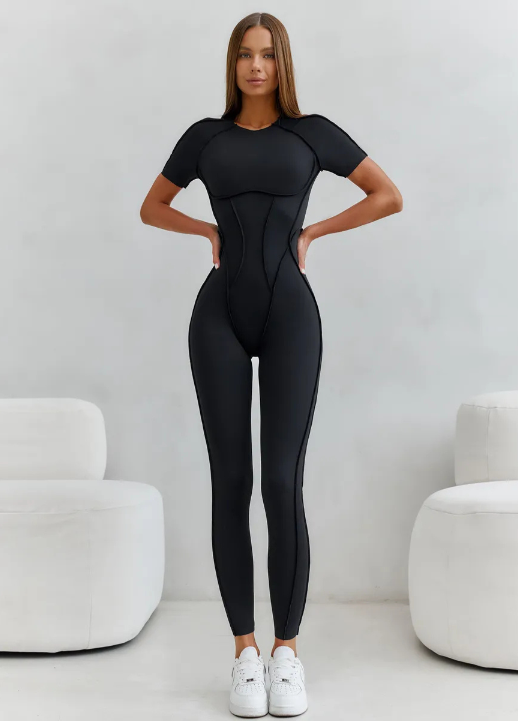 Комбинезон женский для фитнеса швы наружу с коротким рукавом и открытой спиной повседневный без застежек M Черный (70249/M) Комбинезон женский для фитнеса швы наружу с коротким рукавом и открытой спиной повседневный без застежек M Черный (70249/M)