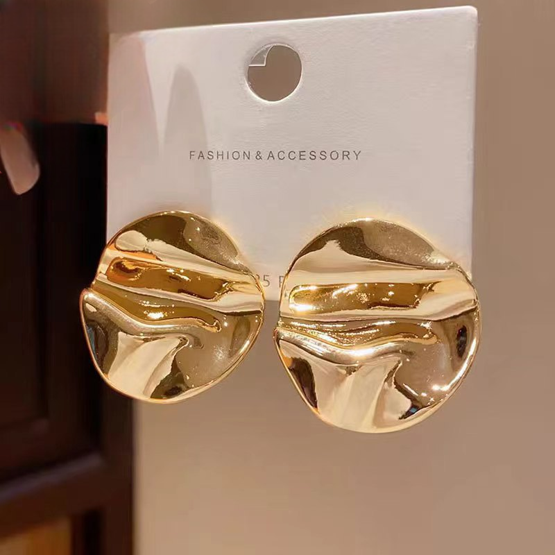 Сережки великі масивні М'яке коло Золотистий (70360) Сережки великі масивні М'яке коло Золотистий (70360)