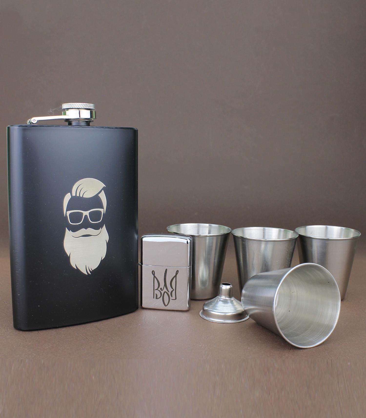 Набор фляги с гравировкой Бородач с воронкой/зажигалкой/стопками (21-0042)