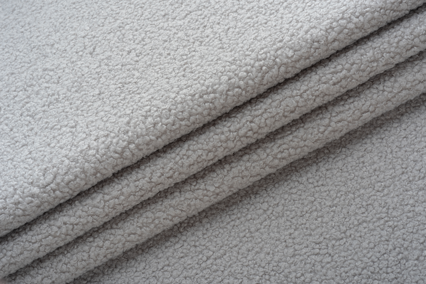 Ткань для мебели Exim Textil Букле Альпака 90 Серый (2409)