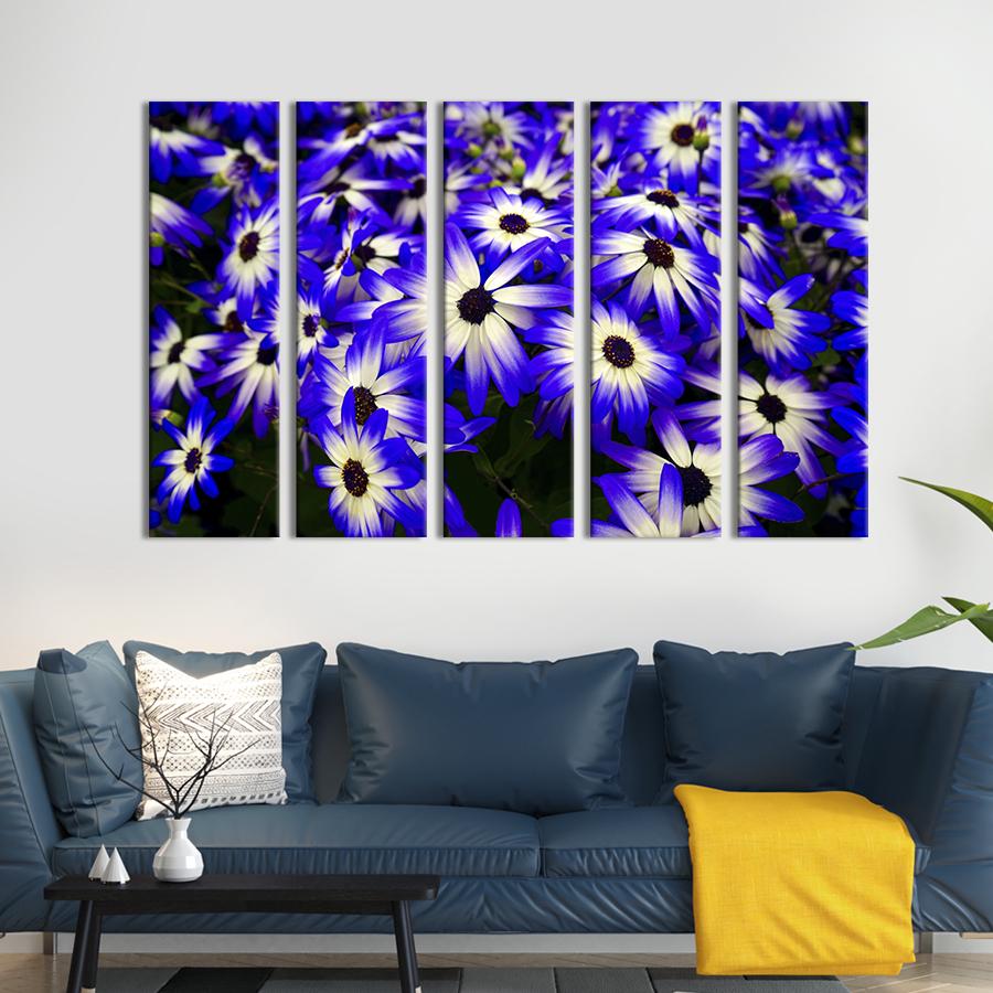 Картина на холсте Красивые сине-белые цветы 87x50 см (938-51)