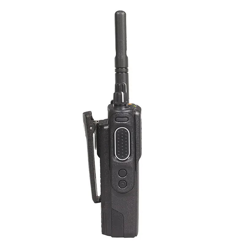 Радіостанція з зарядним пристроєм Motorola DP 4401E VHF MDH56JDC9RA1AN цифрова портативна - фото 3