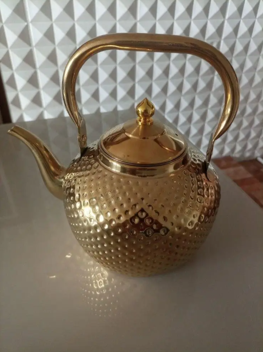 Чайник для заварювання для плити з нержавіючої сталі 1200 мл Золотистий (3CV10228) - фото 6 Чайник для заварювання для плити з нержавіючої сталі 1200 мл Золотистий (3CV10228) - фото 6