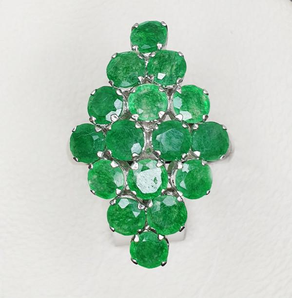 Кольцо серебряное с изумрудом р. 18 4,83 г (1519864571)