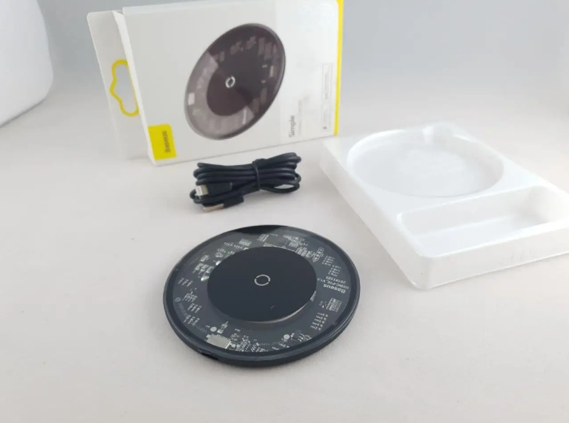 Зарядка бездротова Baseus BSWC-P10 QI Wireless Charger 10 Вт Прозорий (42132) - фото 4