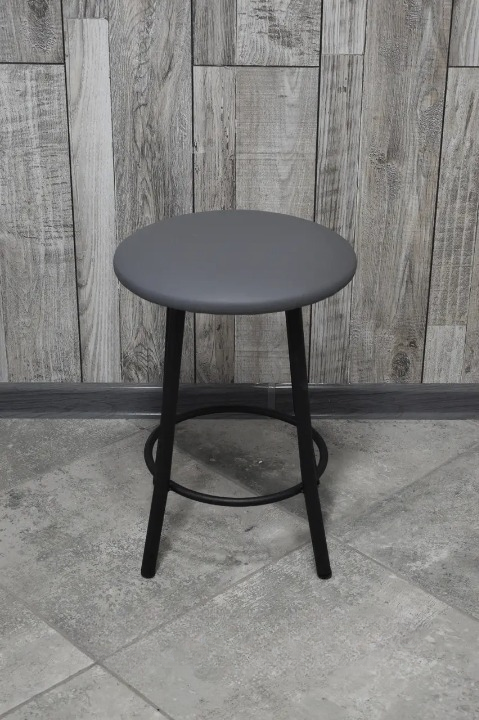 Табурет кухонний Муза металевий з м'яким сидінням 30х45 см Сірий/Чорний (28374344) Табурет кухонний Муза металевий з м'яким сидінням 30х45 см Сірий/Чорний (28374344)