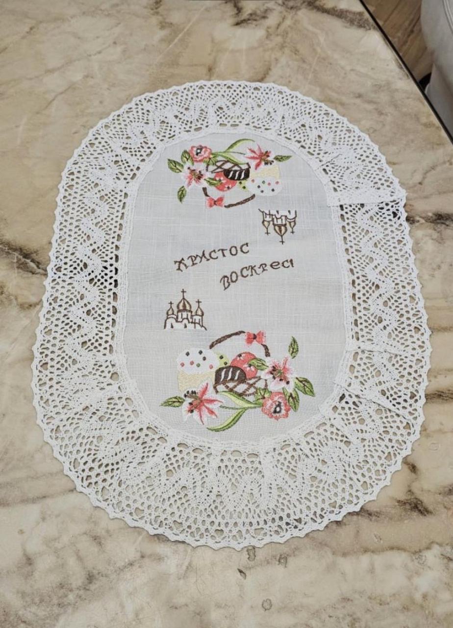 Салфетка пасхальная с вышивкой и кружевом праздничный декор стола