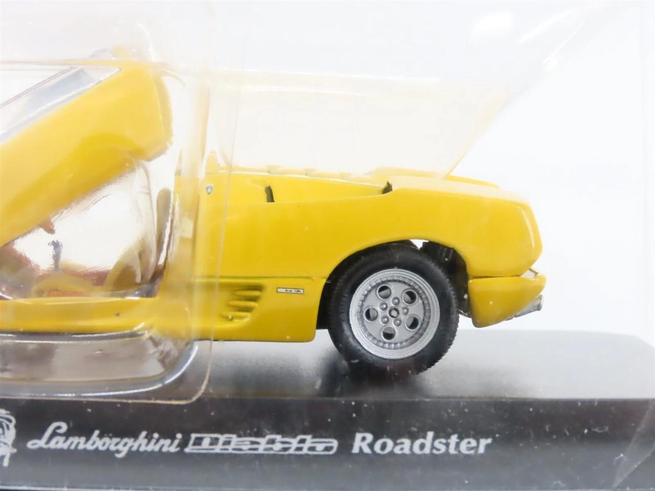 Игрушечная машинка Matchbox Collectibles 1:43 Lamborghini Diablo Roadster 1990 s Detail Cars Collection №112 (DC-112) - фото 4