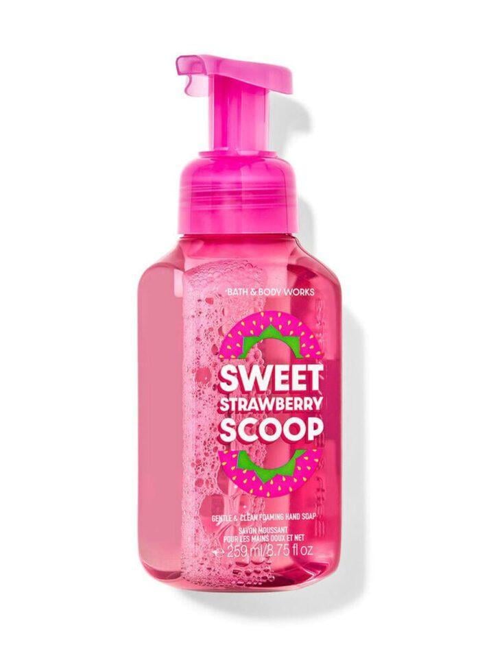 Мило-пінка для рук Bath & Body Works Sweet Strawberry Scoop 259 мл (2352171993)