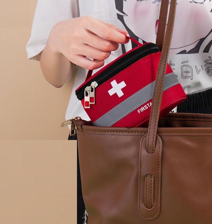 Аптечка-сумка FirstAid для зберігання медикаментів 14х10х10 см Сірий (ОДЛ-48-12) - фото 6 Аптечка-сумка FirstAid для зберігання медикаментів 14х10х10 см Сірий (ОДЛ-48-12) - фото 6