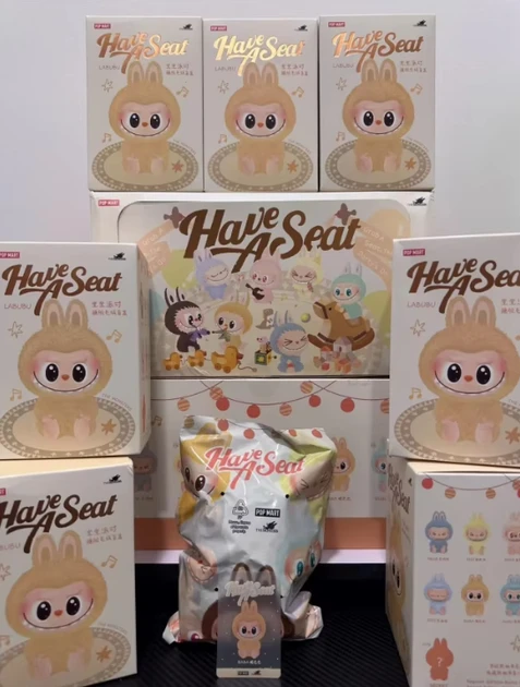 Плюшевый брелок-сюрприз POP MART Лабубу Монстры 15 см Розовый - фото 4 Плюшевый брелок-сюрприз POP MART Лабубу Монстры 15 см Розовый - фото 4