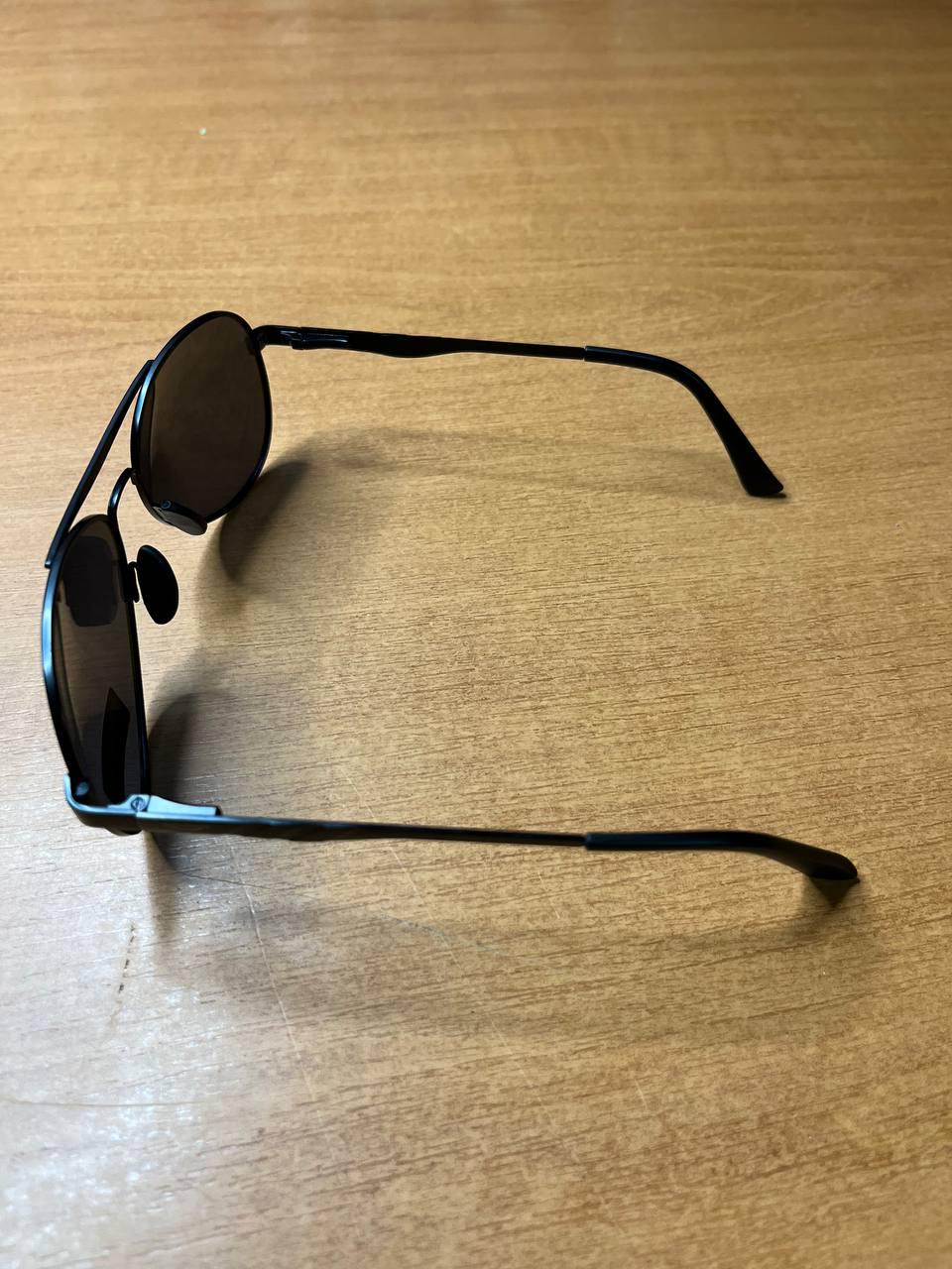 Сонцезахисні окуляри чоловічі Polaroid Aviator Matte Black поляризаційні антиблікові крапля матові димчаті (6de07a53) - фото 3