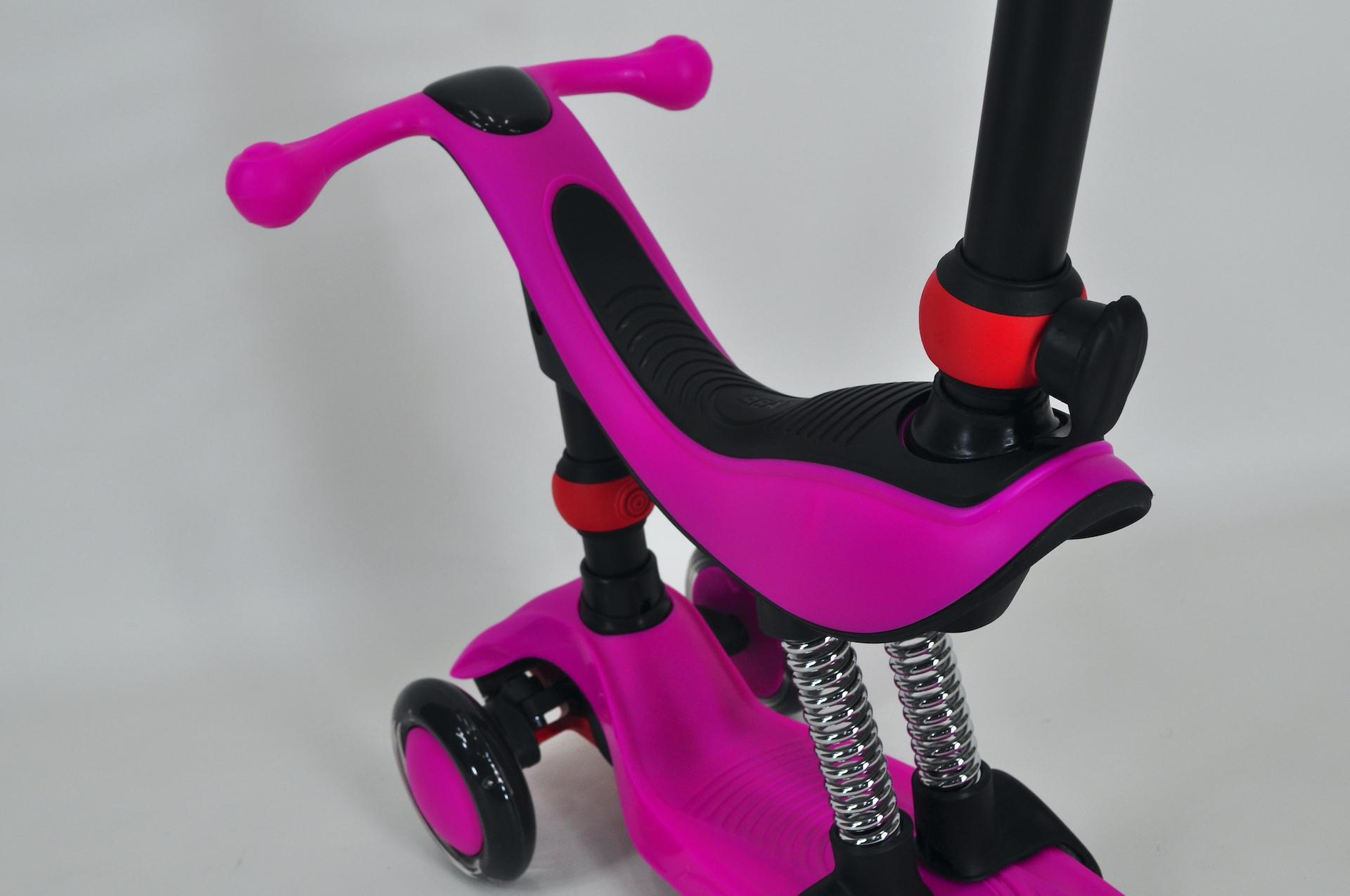 Самокат біговел Maraton Credo 3в1 дитячий триколісний з сидінням та батьківською ручкою Рожевий - фото 13