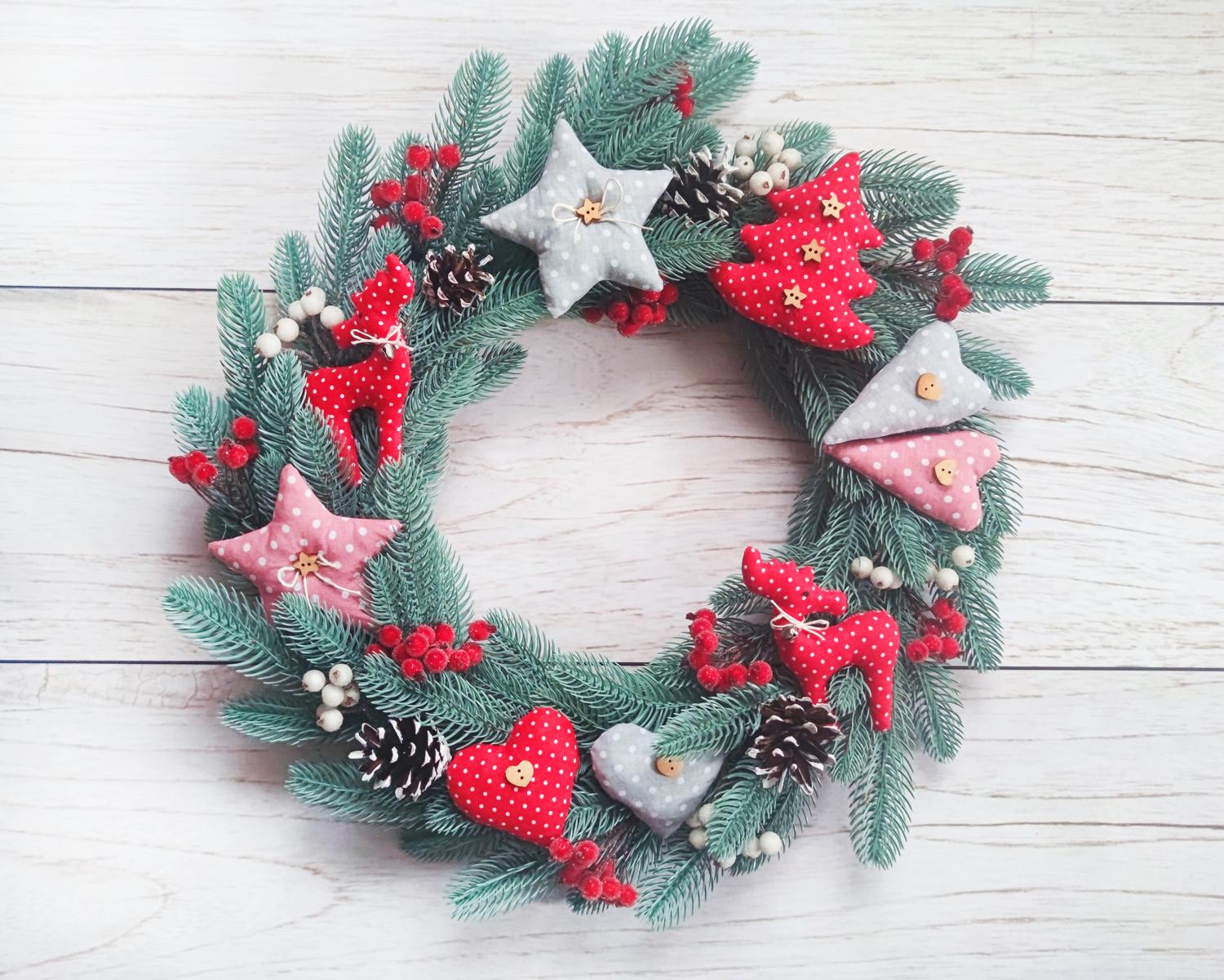Новогодний венок в стиле тильда с лосями (1533295281)