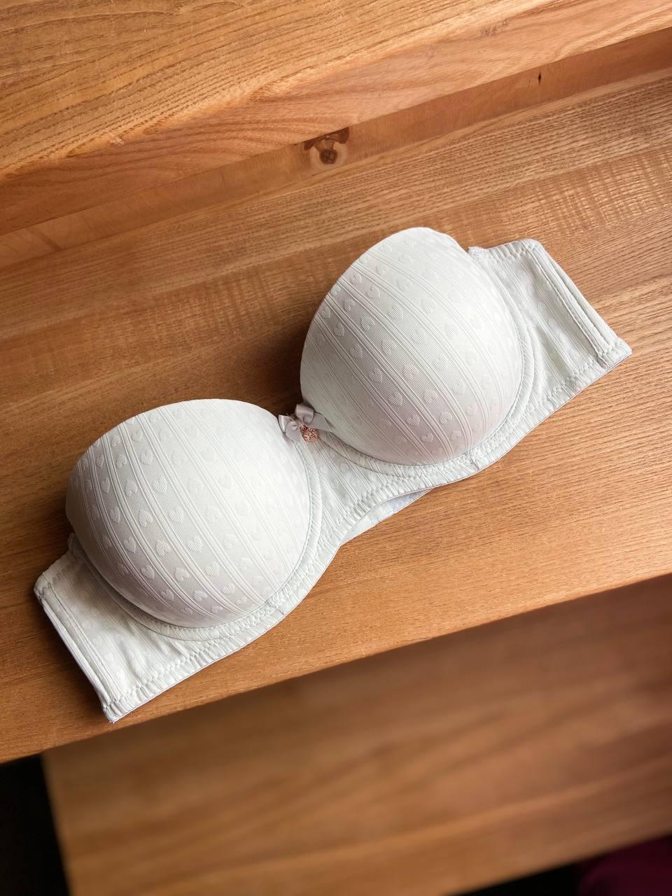 Бюстгальтер анжелика с формованными чашками и поролоновым корректором на косточке 95C Мятный цветочный (31905-2-9) Бюстгальтер анжелика с формованными чашками и поролоновым корректором на косточке 95C Мятный цветочный (31905-2-9)