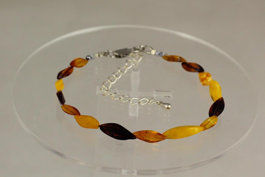 Браслет волна из янтаря 19 см Серебристый (33356544)