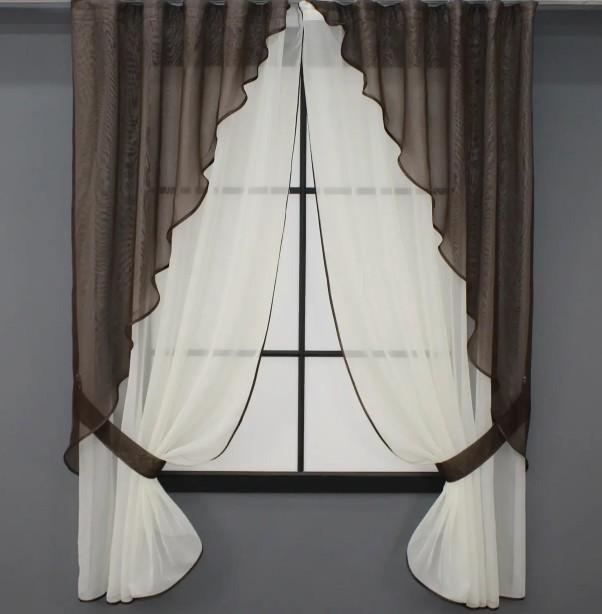 Комплект штор кухонных с подвязками 1,5х2,8 м 2 шт. Бежевый/Венге (065к) Комплект штор кухонных с подвязками 1,5х2,8 м 2 шт. Бежевый/Венге (065к)